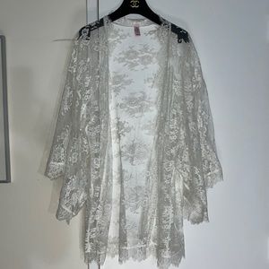 Agent Provocateur Bridal robe, OS size. Limited edition
